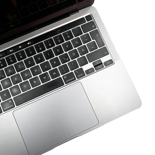 Used Apple MacBook Pro 2020 – Intel Core i5 10th Gen, 32GB DDR4 RAM, 1TB SSD NVMe. - Image 7